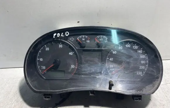 Volkswagen Polo Speedometer (instrument cluster) 110080124006A