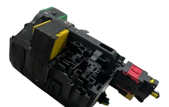 Peugeot 208 Fuse box set 9666232680 66652X PPH201