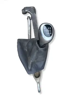 BMW 1 F20 F21 Gear shifter/selector 7605094