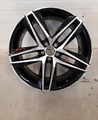 Seat Leon (5F) R18 alloy rim 