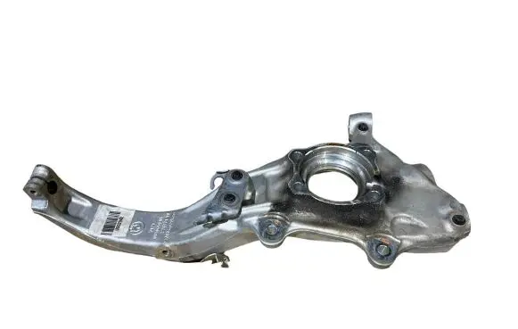 BMW X7 G07 Front wheel hub spindle knuckle 6876656 31216876656