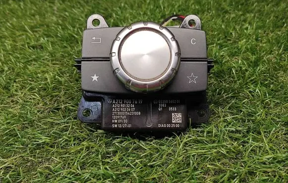 Mercedes-Benz E C207 W207 Multifunctional control switch/knob A2129007619 A2129013206 A2129020607