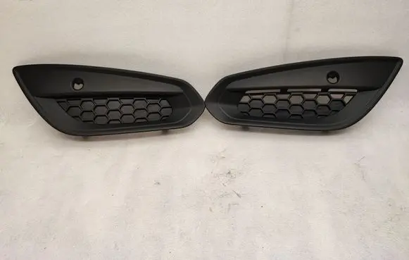 Volvo V60 Front bumper lower grill 31294132 31294131