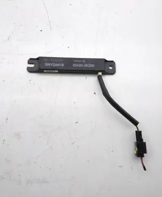 KIA Optima Aerial antenna amplifier 5WY2A61B 954203K200