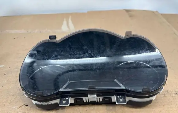 KIA Optima Speedometer (instrument cluster) 940112T790