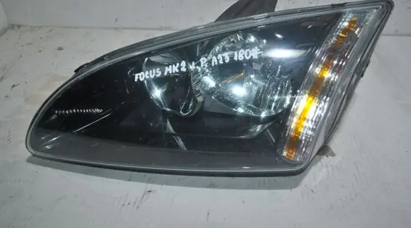 Ford Focus Headlight/headlamp