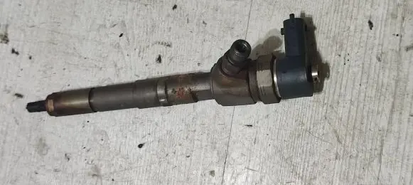Jeep Cherokee Fuel injector 0445110419 68RB658AA