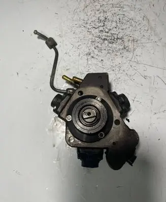 Opel Astra H Fuel injection high pressure pump 0445010311 55237690 0681586
