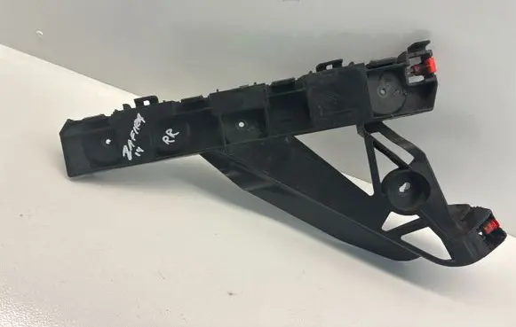 Opel Zafira C Rear bumper mounting bracket 000193235