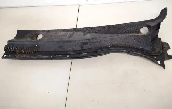 Toyota Avensis T250 Wiper trim 5578205030 55782-05030