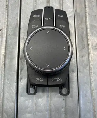 BMW 5 G30 G31 G38 Head unit multimedia control 9459631 19226310 901600570018