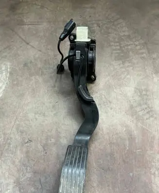 Citroen C4 I Accelerator throttle pedal 0280755001
