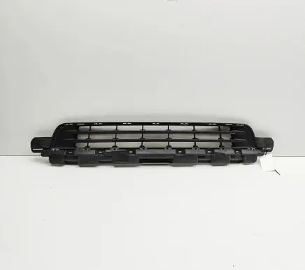 Opel Vivaro Front grill 9812146277