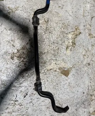 Toyota RAV 4 (XA40) Rear anti-roll bar/sway bar 