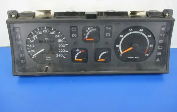 Renault Espace II Speedometer (instrument cluster)