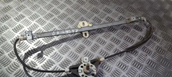 Volkswagen PASSAT B3 Sliding door window regulator with motor