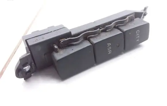Fiat Stilo Traction control (ASR) switch B569 16103