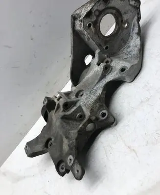 Skoda Octavia Mk3 (5E) Generator/alternator bracket 03L903143K