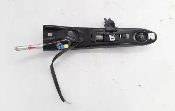 Volvo XC90 Front seatbelt 8619629