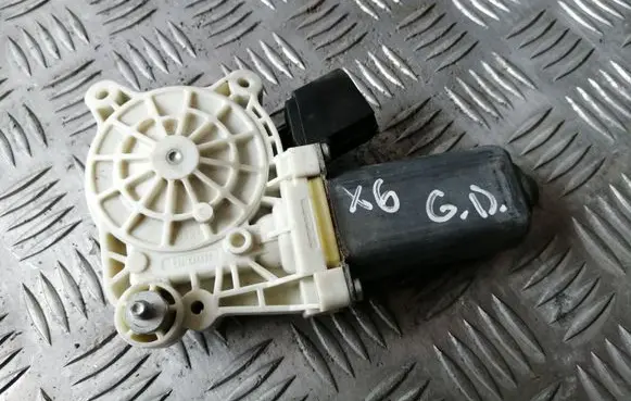 BMW X5 F15 Rear door window regulator motor 7322748