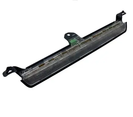 Volvo V70 Third/center stoplight 8658948