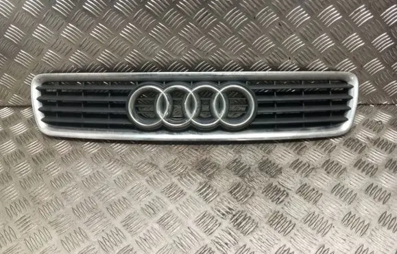 Audi A4 S4 B5 8D Front bumper upper radiator grill 8D0853651R