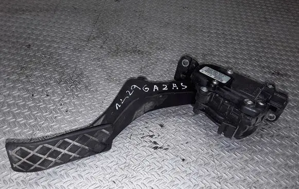 Volkswagen Transporter - Caravelle T5 Accelerator throttle pedal 7H1721503