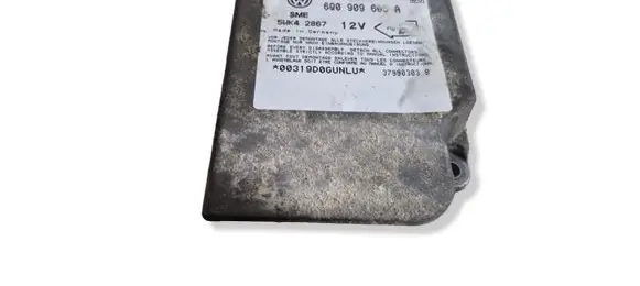 Volkswagen Golf IV Airbag control unit/module 6Q0909605A