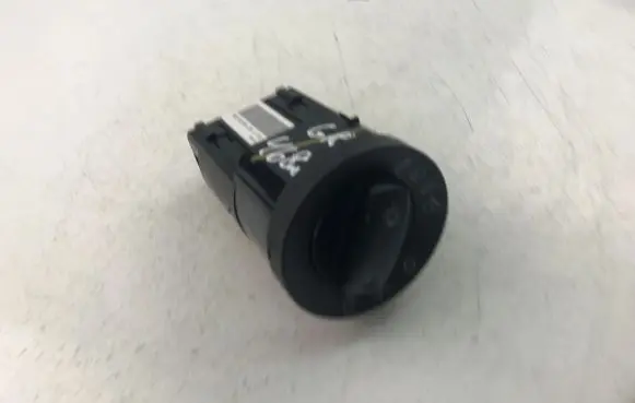Audi A4 S4 B7 8E 8H Light switch 8E0941531C