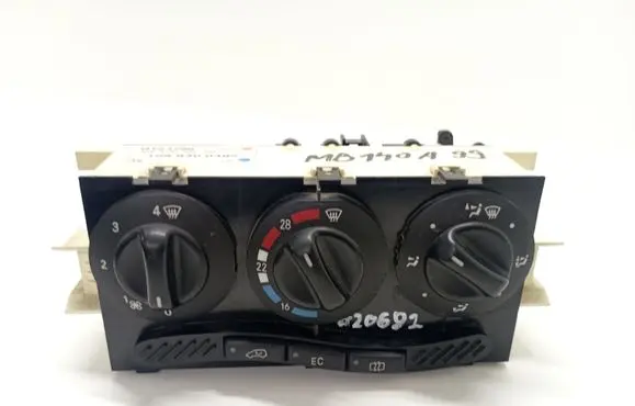 Mercedes-Benz A W168 Climate control unit 1688300485