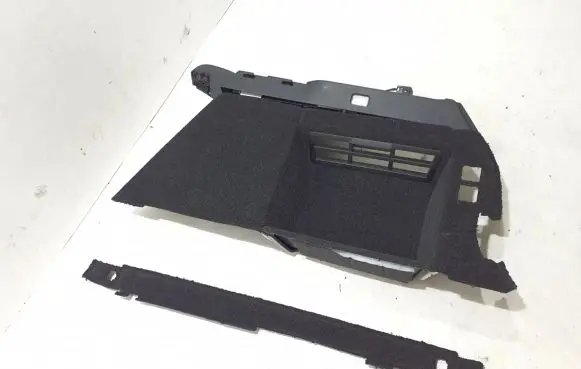 Land Rover Range Rover L405 Trunk/boot side trim panel LR078628