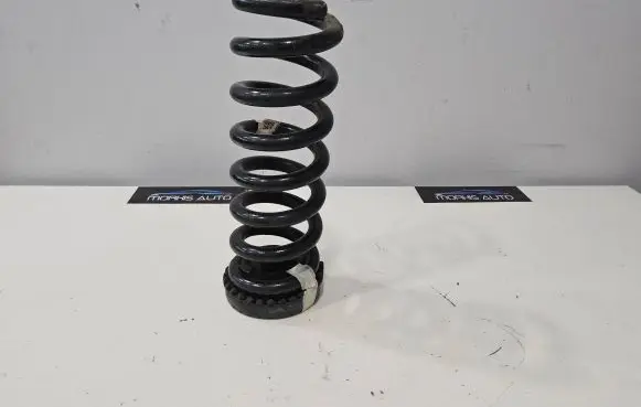 Maserati Ghibli Rear coil spring 670005941 06700059410