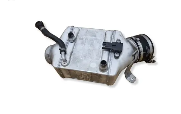 BMW X6 E71 Intercooler radiator 7575404