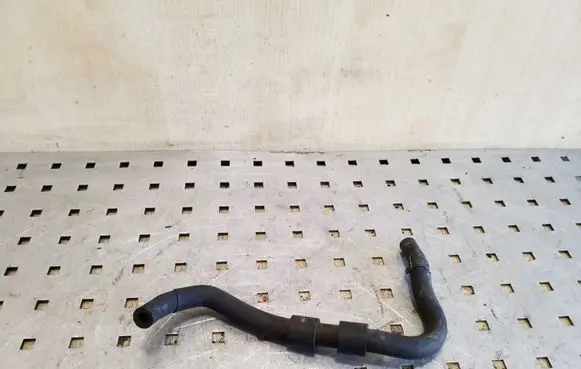 Skoda Superb B6 (3T) Engine coolant pipe/hose