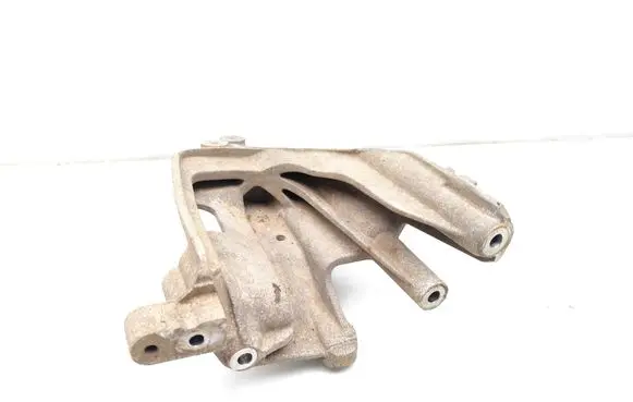 Volkswagen Crafter Gearbox mounting bracket 2N0407104C