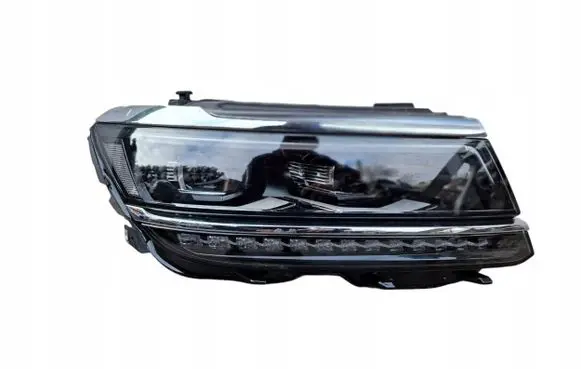 Volkswagen Tiguan Headlight/headlamp 5NN941082C