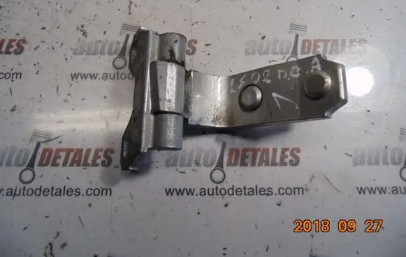 Lexus LS 430 Rear door lower hinge 