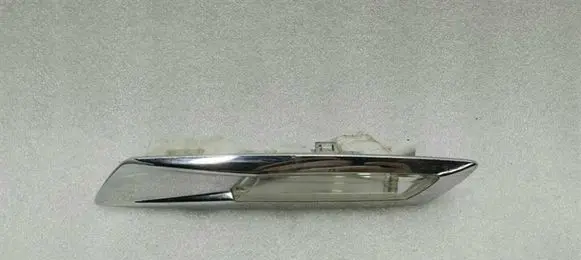 BMW X1 F48 F49 Front fender indicator light 7199634