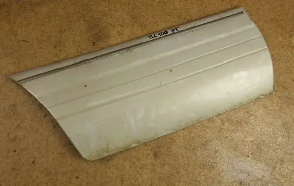 Toyota Land Cruiser (J100) Rear door trim (molding) 