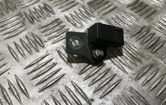 BMW 5 E39 Air pressure sensor 2242674 7r11