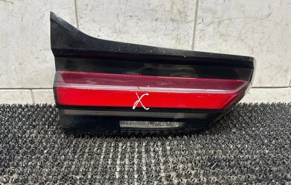 BMW 5 G30 G31 Tailgate rear/tail lights 8493829 662251 662000