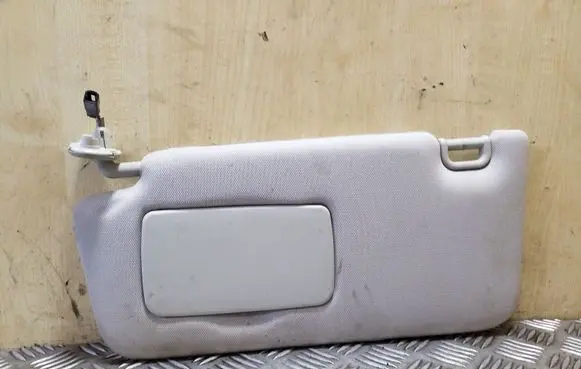 Subaru Outback Sun visor