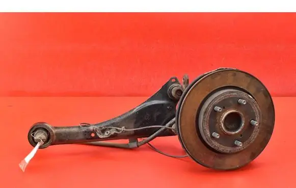 Toyota Auris E180 Front wheel hub spindle knuckle