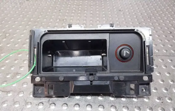 Audi A6 S6 C7 4G Ashtray (front) S26372325 4G0857951