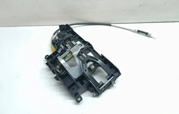 BMW 6 F12 F13 Front door exterior handle/bracket 7175649