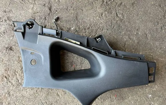 Nissan 370Z (C) pillar trim 769351EA0A