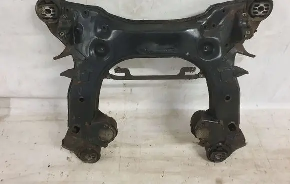 Audi A8 S8 D2 4D Front subframe