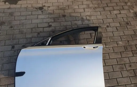BMW 7 F01 F02 F03 F04 Front door