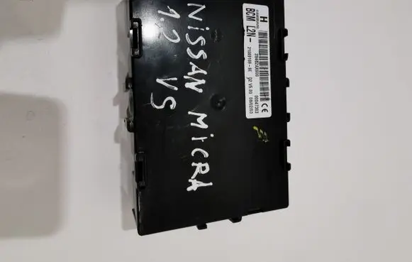 Nissan Micra Comfort/convenience module 216691698 00047303 284B2AX600