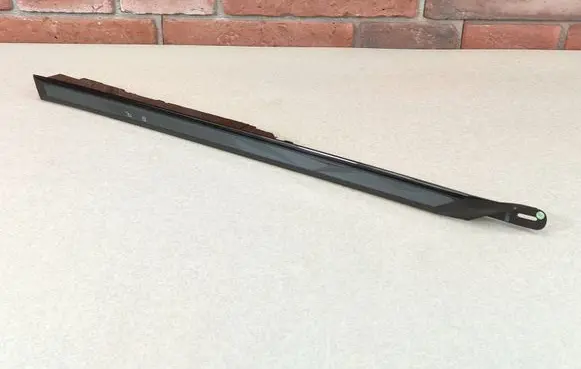 BMW i5 G60 Front door trim (molding) 5A98DD8 5B5BF23